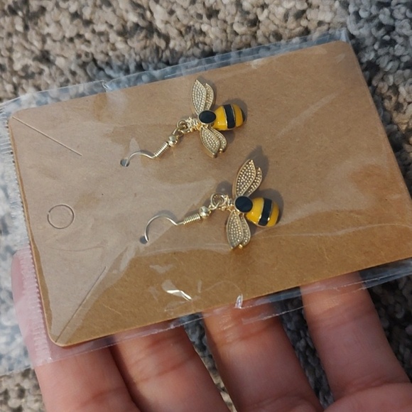 Bee Dangle Earrings - Picture 3 of 3